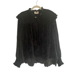 Ollari Womens Black Velvet Key Hole Ruffle Flowy Top, L-XL, NWOT